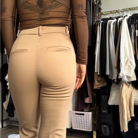 Tan/beige pantsuit - Picture 4 of 6